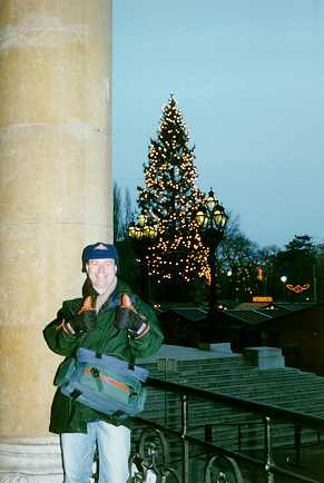 Lindsay @ Neues Rathaus Chriskindlmrkt